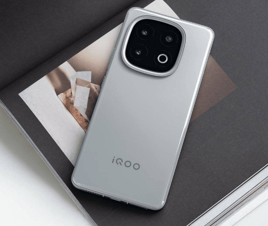 2024最值得买的3款直屏手机，信号好耐用性强，流畅用到2030年