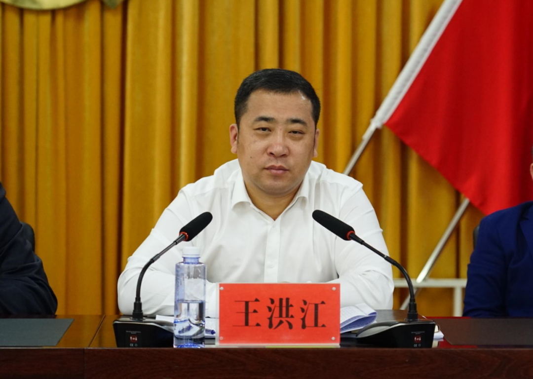 兴安区召开能力作风建设年活动启动大会暨全区优化营商环境工作会议