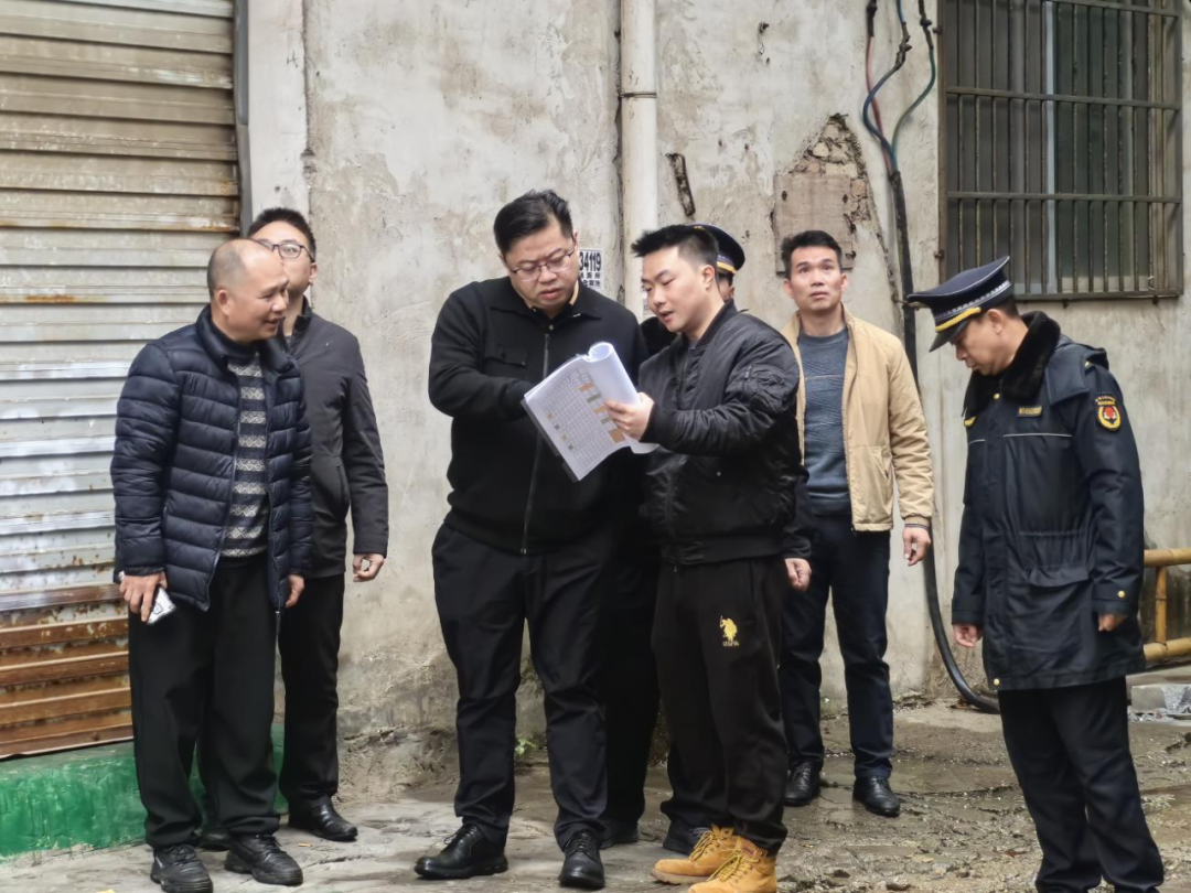 副区长吴捷带队开展安全生产大排查大检查活动 - 鱼峰动态 - 广西柳州