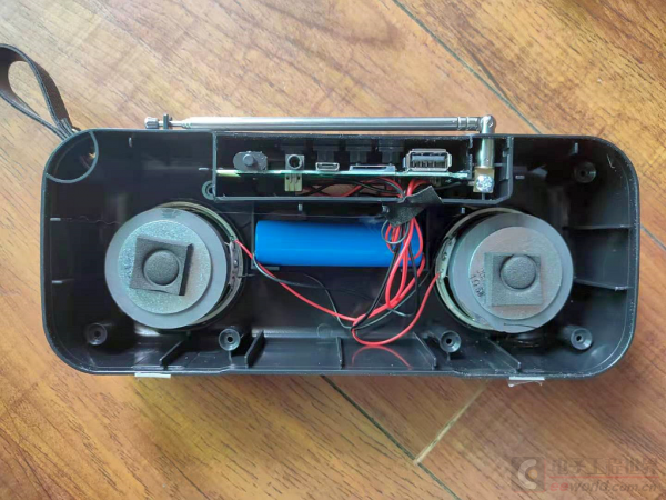 干货 | 拆解改装三无蓝牙音箱的图4