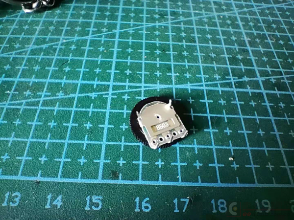 干货 | 拆解改装三无蓝牙音箱的图10