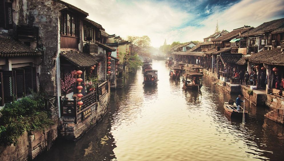 玉雕中的烟雨江南，真美！