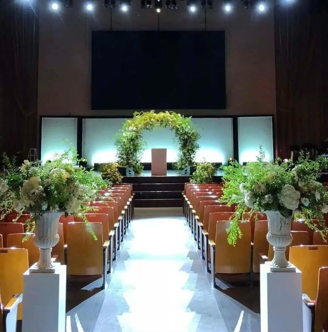 【情感】突然奉子成婚！悄悄恋爱5年，全网含泪祝福，可她老公谁啊...（组图） - 6
