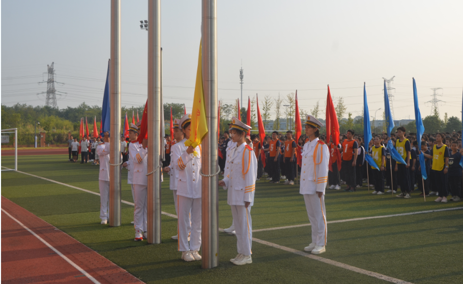 湘潭经开区九华好读书长沙市一中九华中学传旗书写新学期传奇