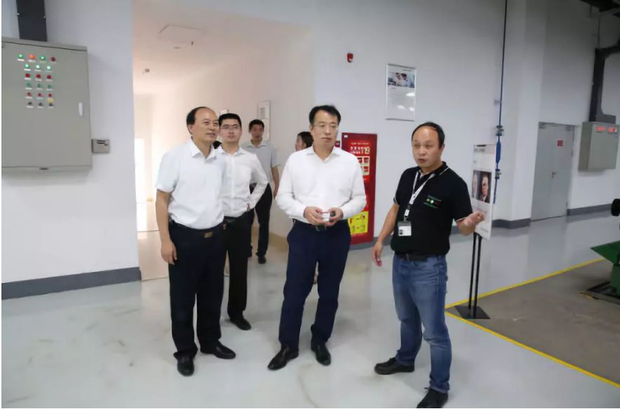 6月6日,亿达中国控股有限公司执行总裁姜修文一行来到九华,对湘潭经开