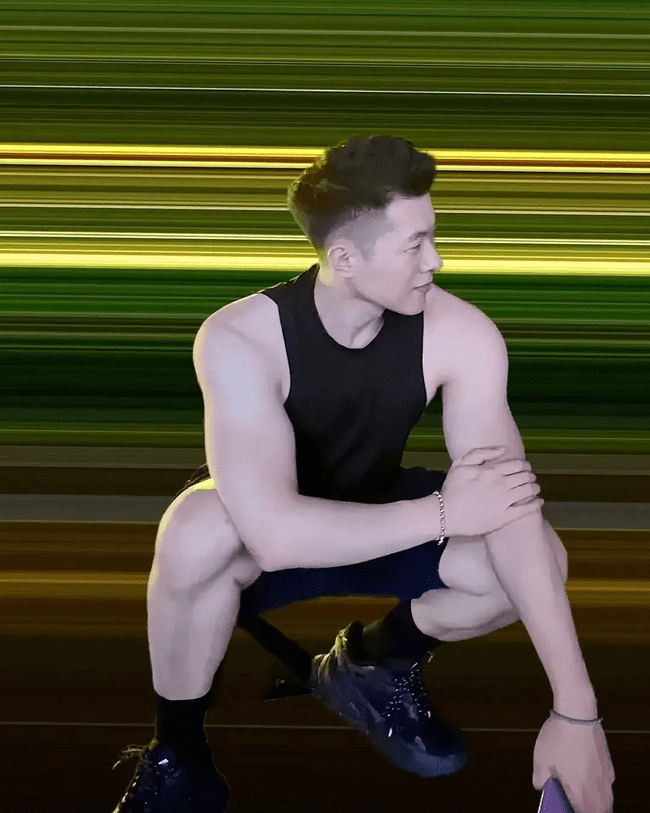 图片[14]-冷白皮肌肉0，大翘臀白白香香的真好看-小蓝短视频