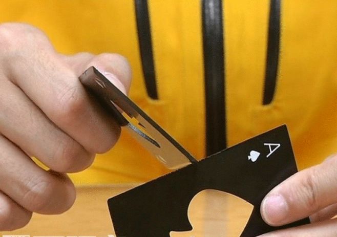 【提醒】家长注意!这种网红玩具千万别买,2岁娃因它进了icu