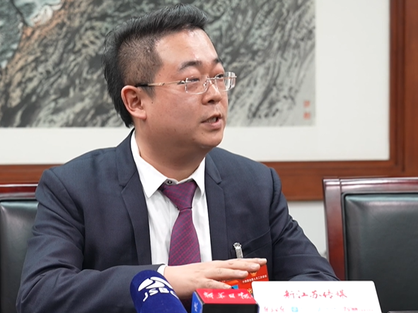 徐云飞:聚焦"智能化,数字化,绿色化",引领建材行业转型升级全国人大