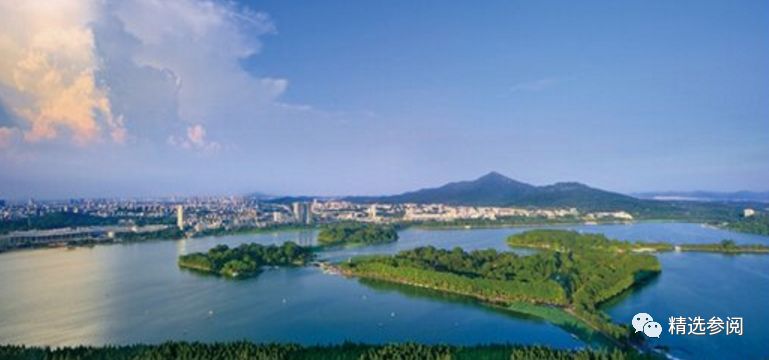 二十四桥是哪个景点_景观桥的名字_桥的旅游景点