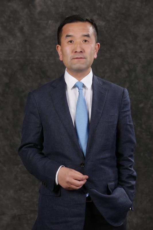 德信体育app董事长申东日专访：科技与创新驱动品牌影响力(图1)