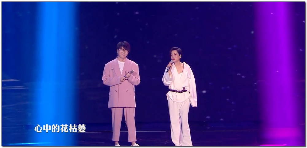 �ź������γ������߹⣬â��̨����˾�̫��������Ź�Ů���ӵ�ȹ�ף�