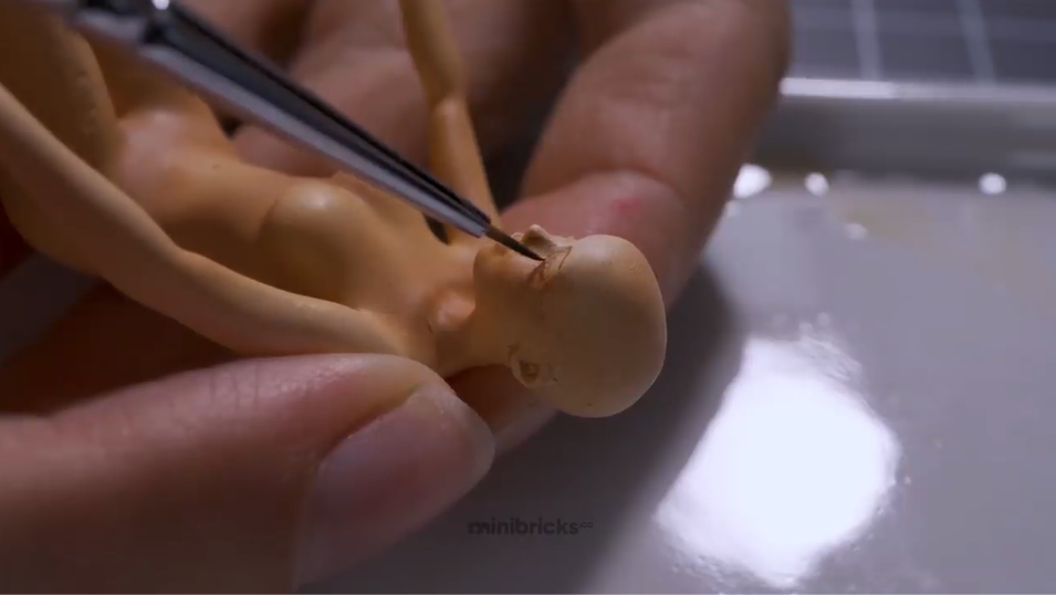 浴室惊魂：油管博主用3D打印逼真再现恐惧妄想场景的图11