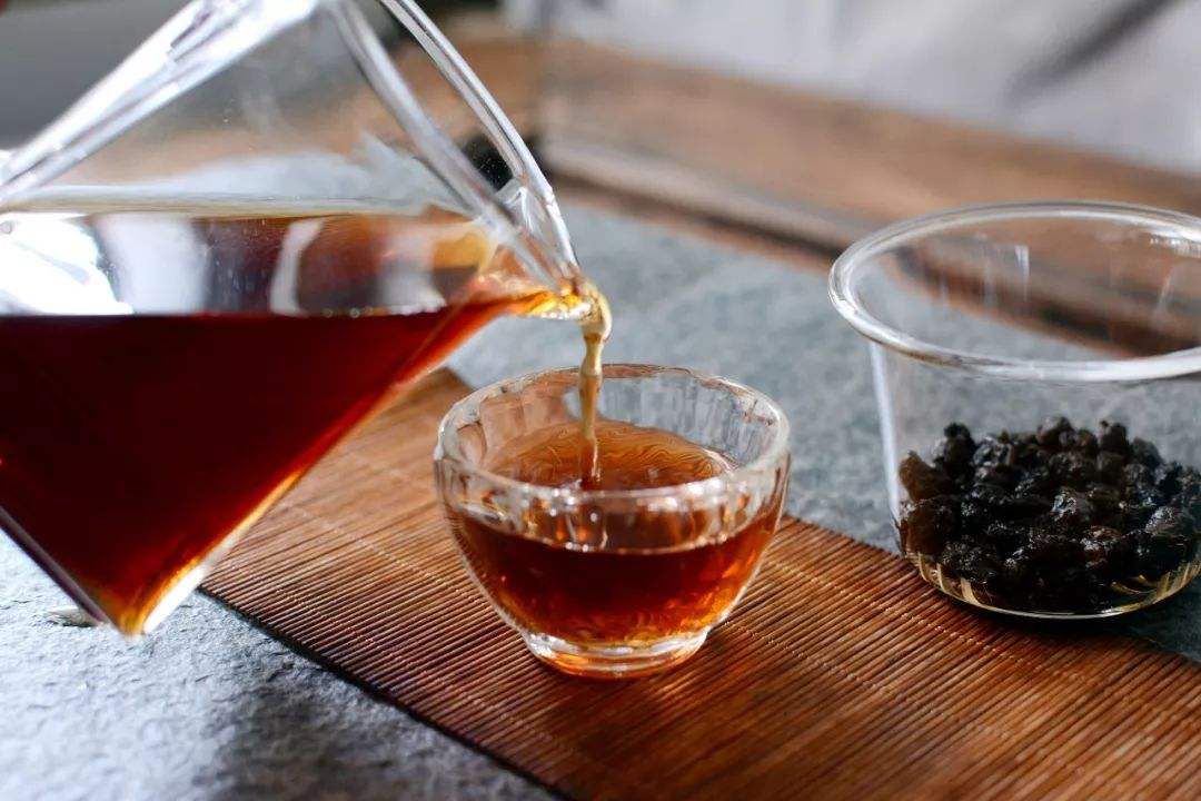 好普洱的代表品质“顺、柔、活、洁、亮”