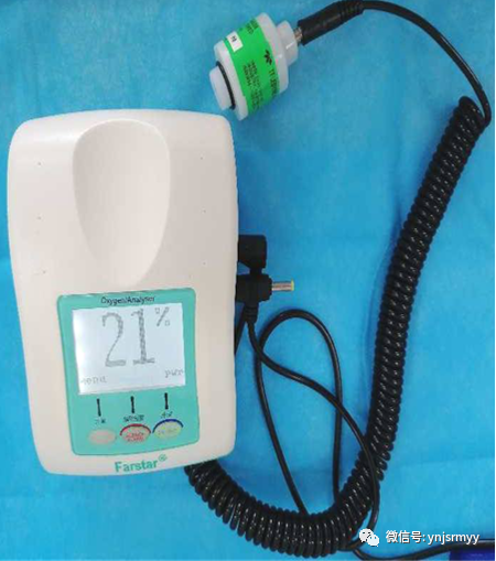 为什么新生儿抢救台【健康科普】早产儿生命的管道-脐静脉置管术_https://www.jmylbn.com_新闻资讯_第12张