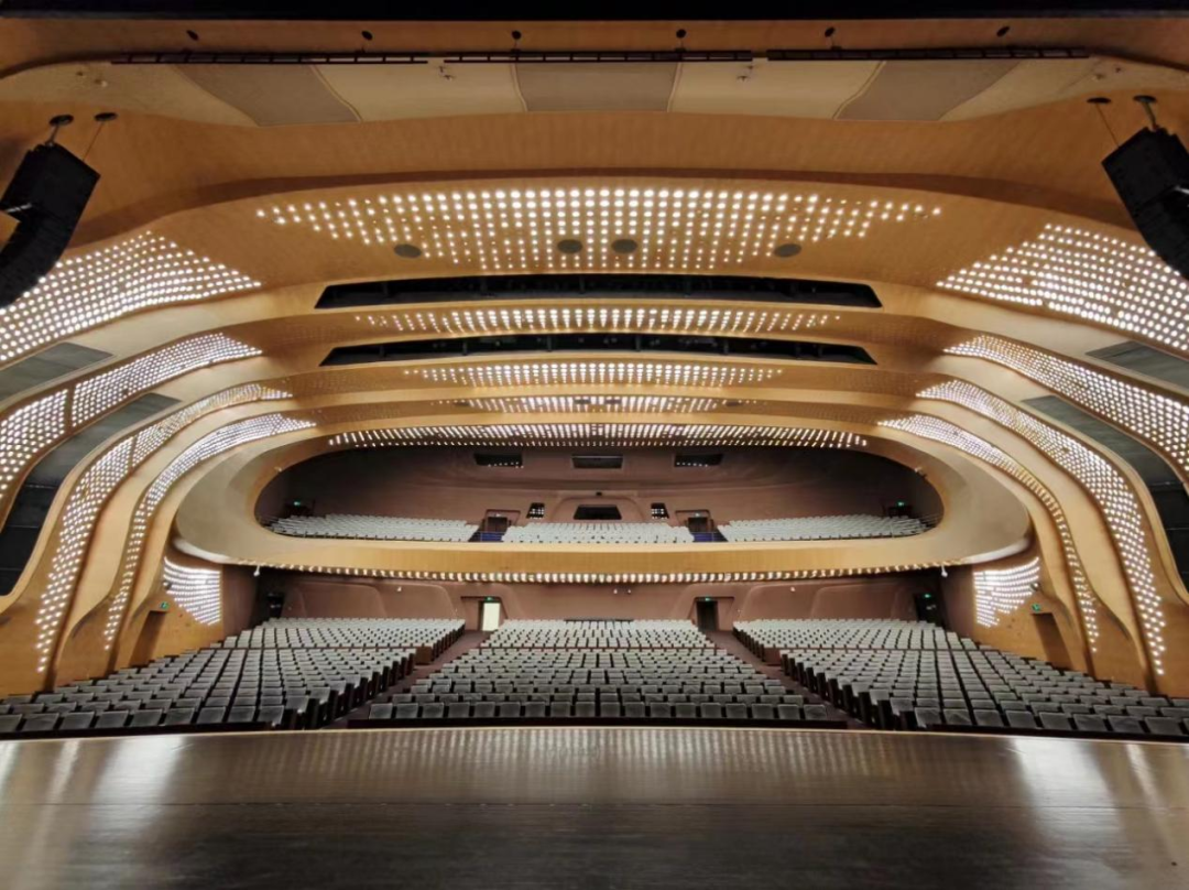 冰上芭蕾,舞剧全都有《我不是潘金莲》《蓝色裙摆》等南京保利大剧院5