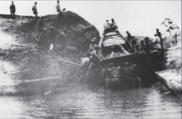 回望70年前的今天 是一段历史是一个故事