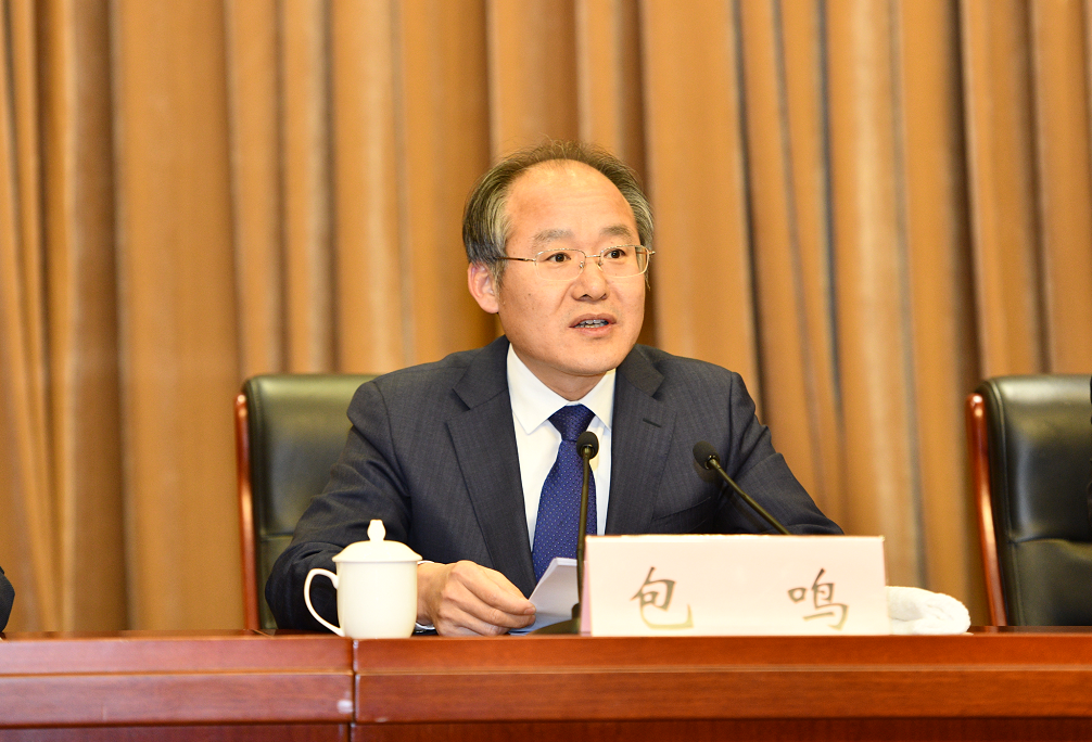 就做好当前工作,代市长包鸣要求,各级各部门——要精准抓好疫情常态