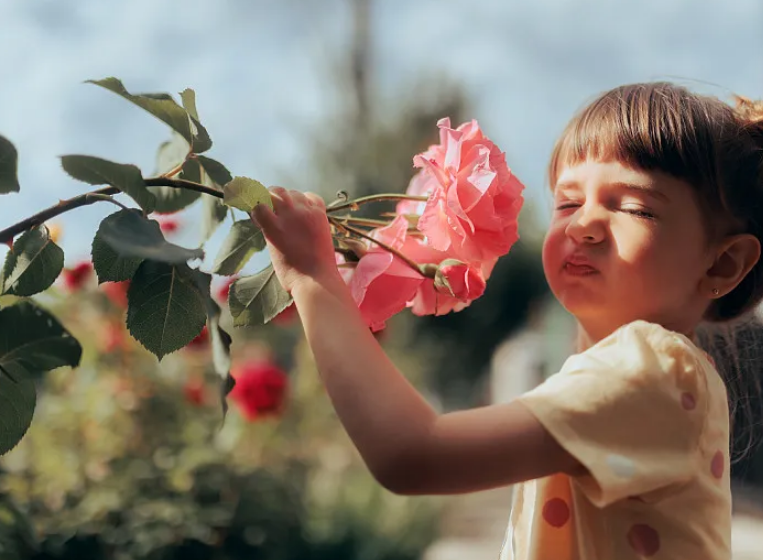 怎么突然就有狐臭了？探索突然出现狐臭的原因与解决方案！