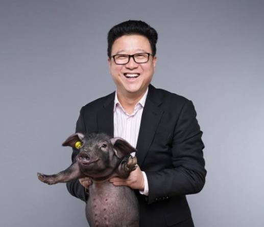 早在 2008 年,丁磊就说要养猪.