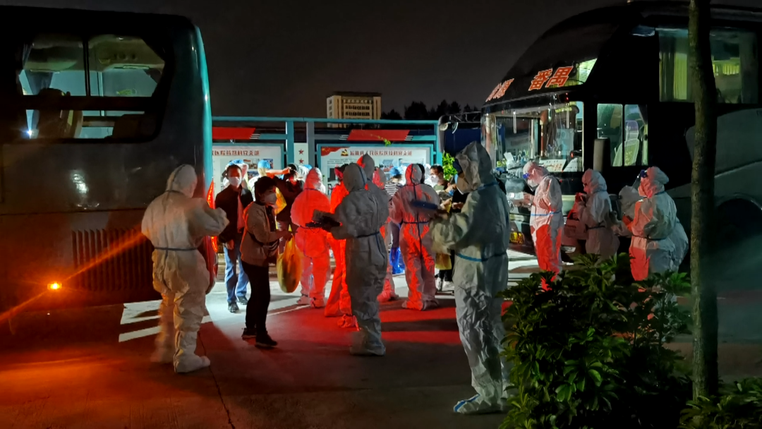 官招娥疫情防控人员的背后力量