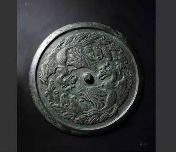 唐代双凤纹铜镜历史价值和艺术价值已高达460万