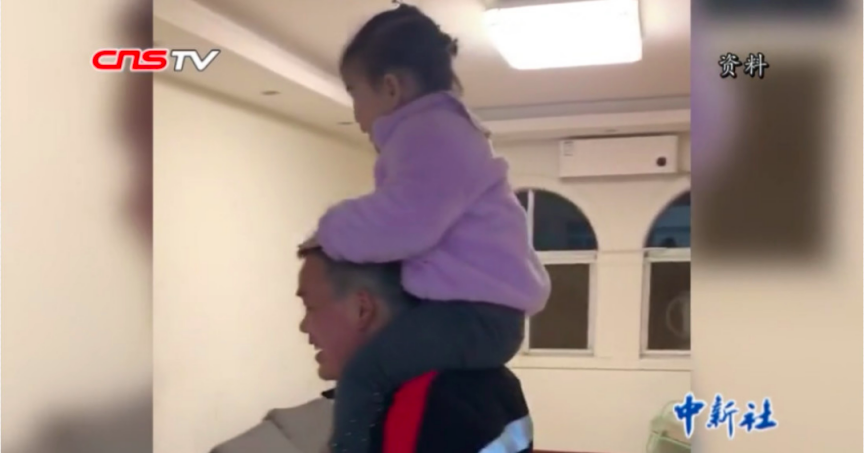 「疫情风暴中心的“生命摆渡人”：快递小哥汪勇的逆袭之路」疫情风暴中心的“生命摆渡人”：快递小哥汪勇的逆袭之路