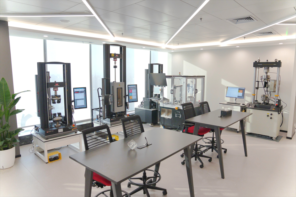 假期将至，收好这份Instron安全小贴士！