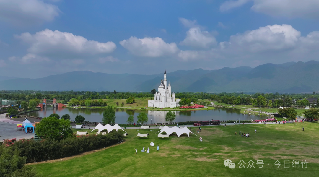 省级6个国家aaaa,aaa级景区点缀其中绵竹旅游资源丰富02一个个口袋