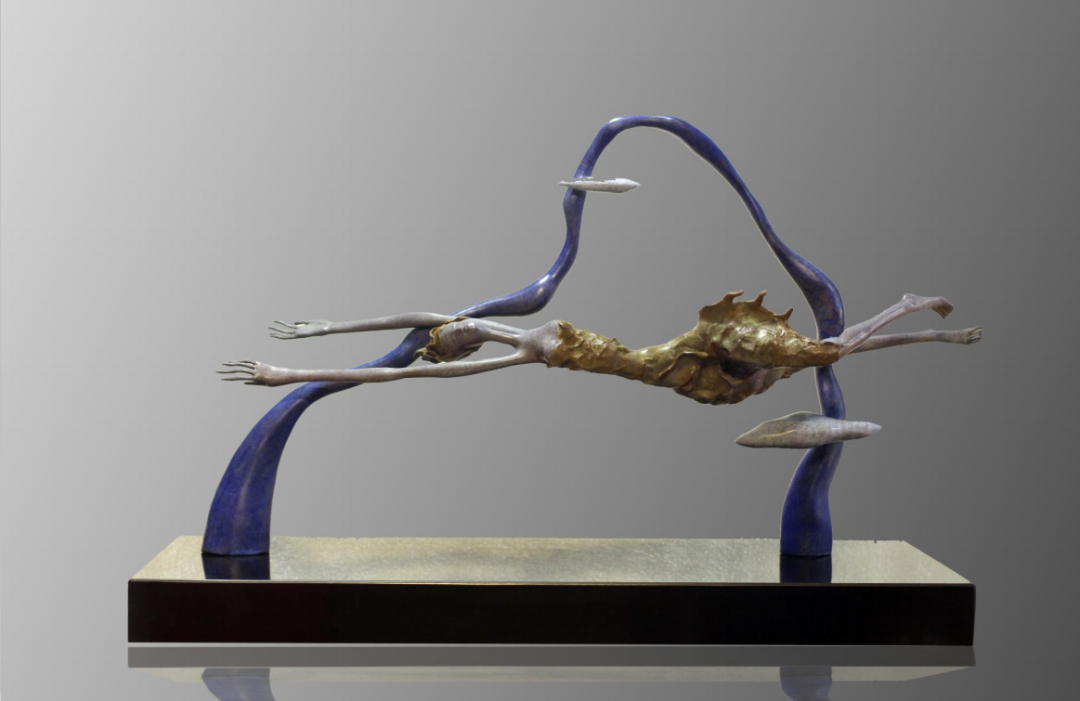 石雕艺术之乡是哪里_歌曲大海呀故乡_铸铜雕塑人物雕塑