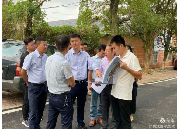 李书铭深入乡镇调研指导美丽集镇建设工作