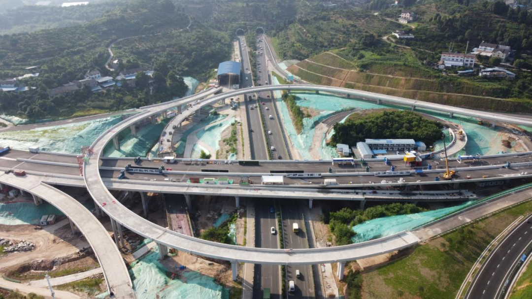 伍家岗长江大桥7月30日试通车8月2日对社会开放通车