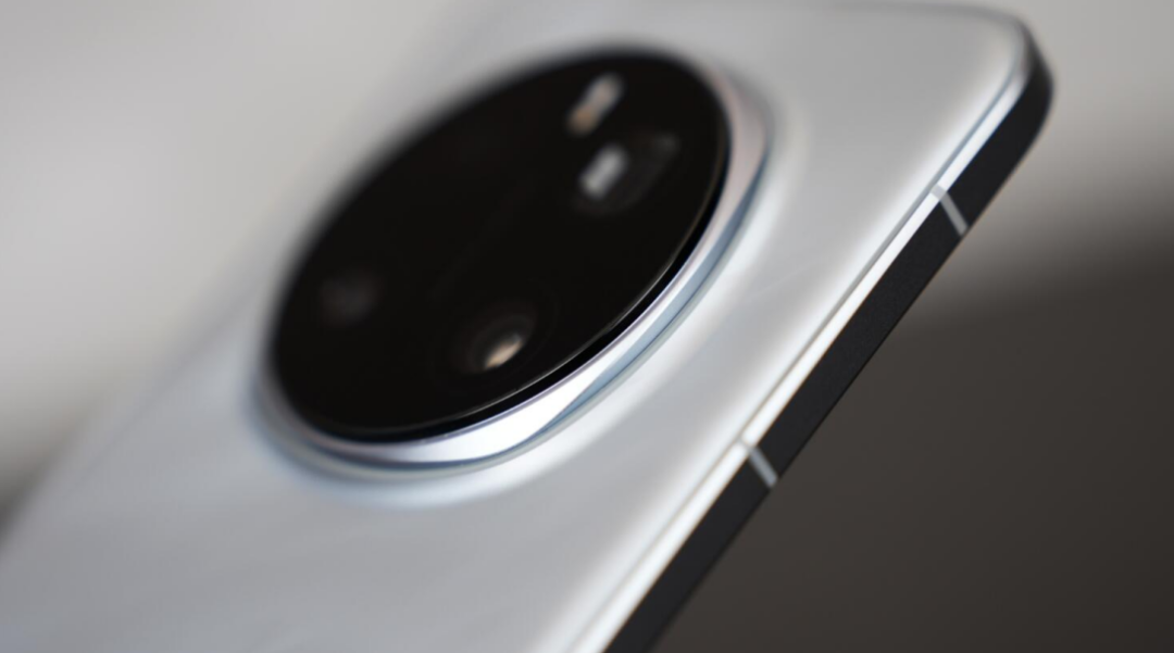 2025“信号极佳”的三款手机，价格跳水有点猛……