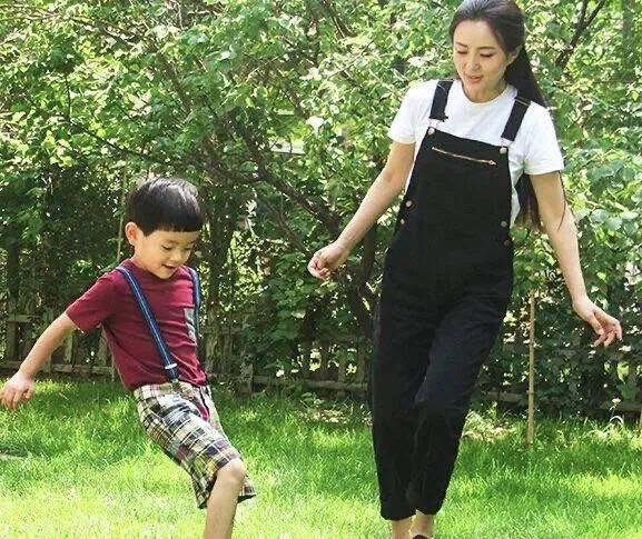 未婚先孕？差点流产，知名女星拍戏途中意外怀孕，却不知亲生父亲是谁（视频/组图） - 15