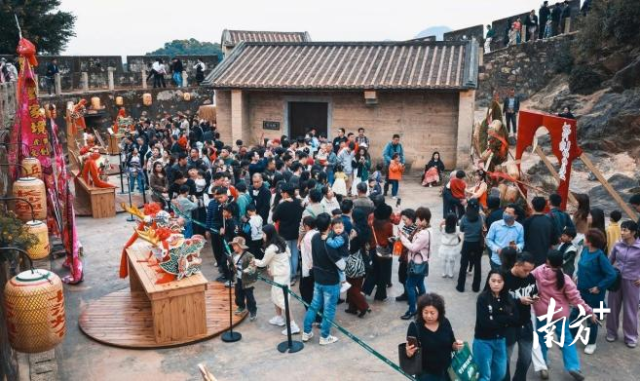 引进挪咖公社实现长沙村整村运营