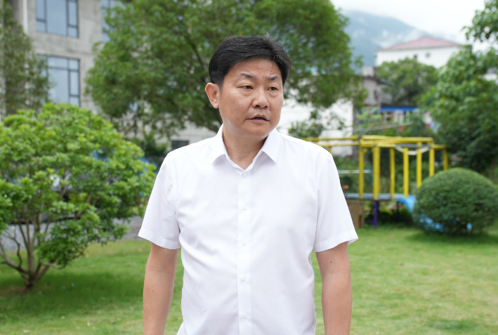 朱云实地调研庐山西海民宿产业发展