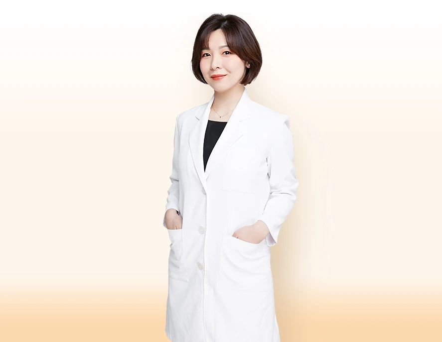 等渗冲洗液怎么用洗鼻的百科全说｜洗鼻子后头疼，是脑子进水了？_https://www.jmylbn.com_新闻资讯_第5张