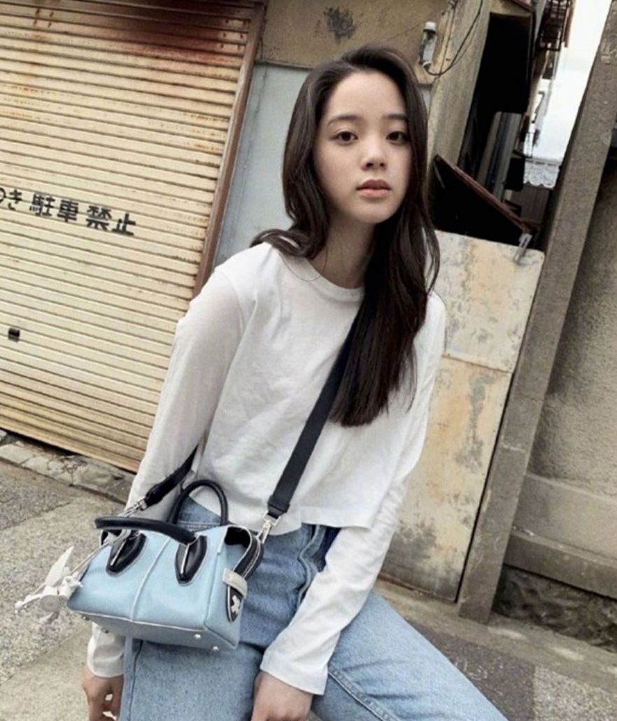 同時被泫雅、Kylie 和 Billie Eilish 寵幸的 We11done，主理人竟然是權志龍的姐姐？