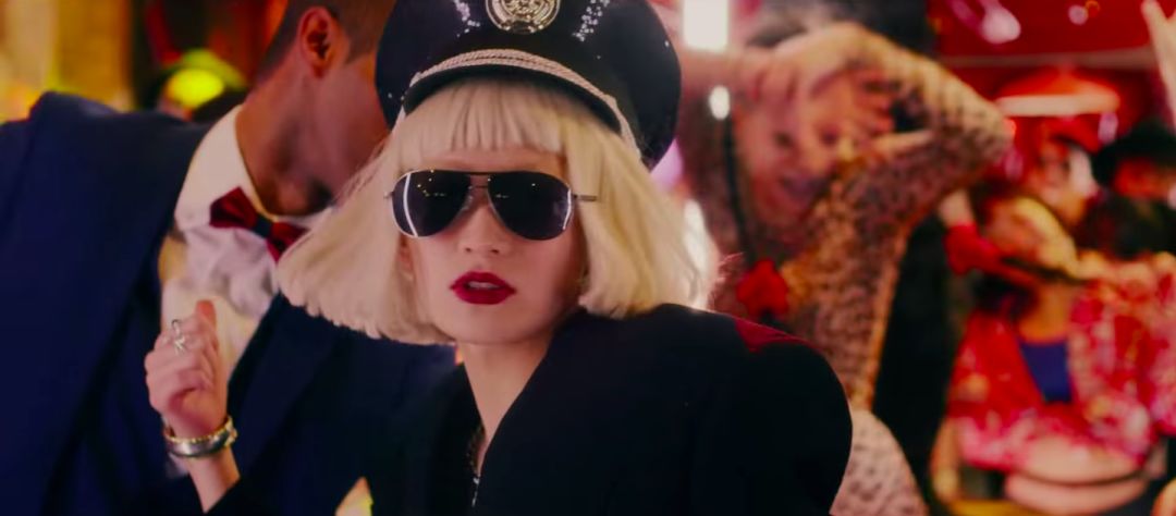 这个百变的日本女rapper，同时满足了我对清纯和性感的幻想