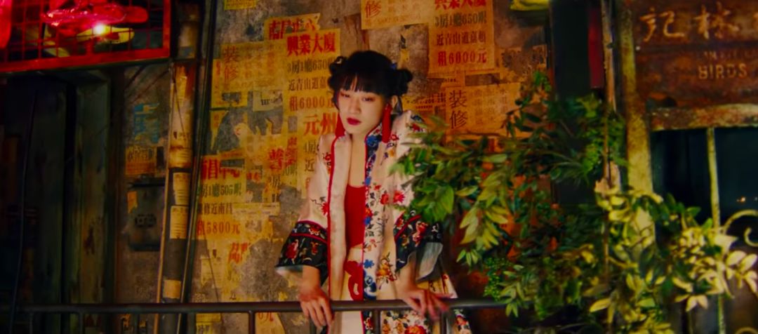 这个百变的日本女rapper，同时满足了我对清纯和性感的幻想