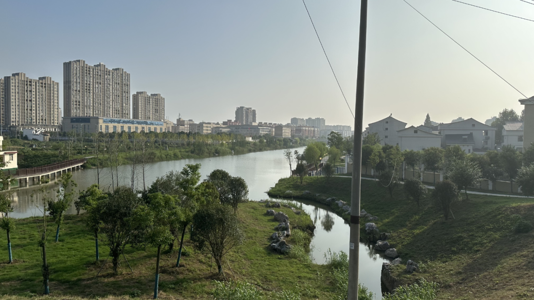 九江市入河排污口整治典型案例彭泽县江河村云河闸沟渠排口从纳污沟到