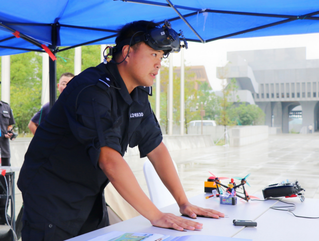 三能浙警·好young的你丨许浩:搏击长空"许教头"