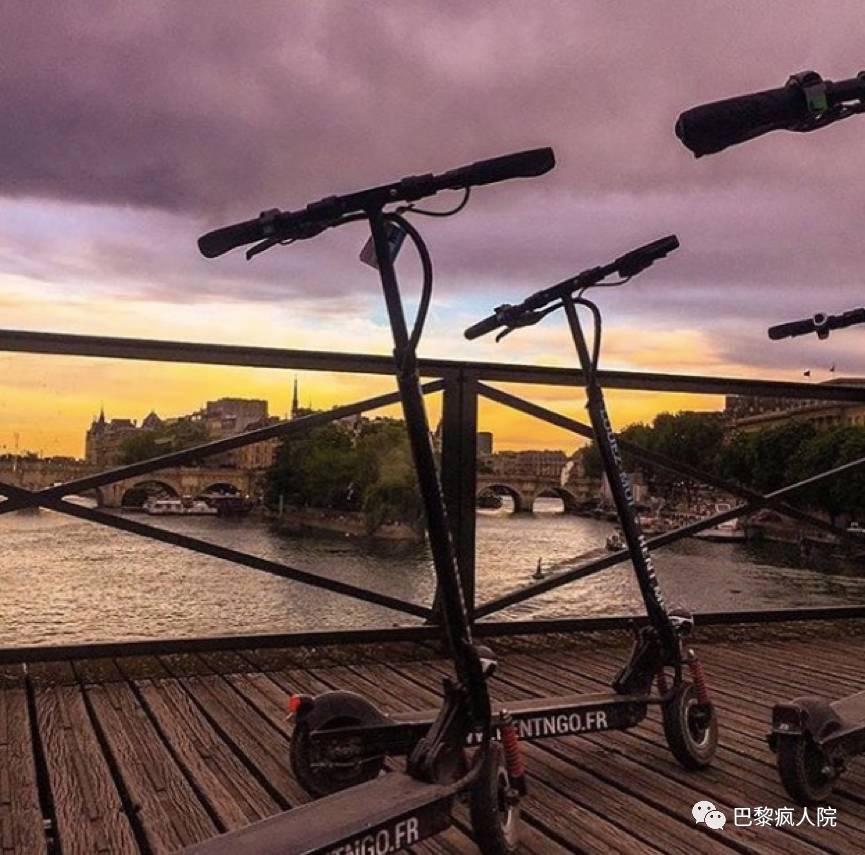 , 滑着踏板车，背着小书包，free style来一套！巴黎可以租踏板车啦！Vélibs那样的！, My Crazy Paris