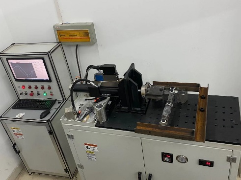 一种多功能往复加载小试验台 | 批量小实验的生产机器的图9