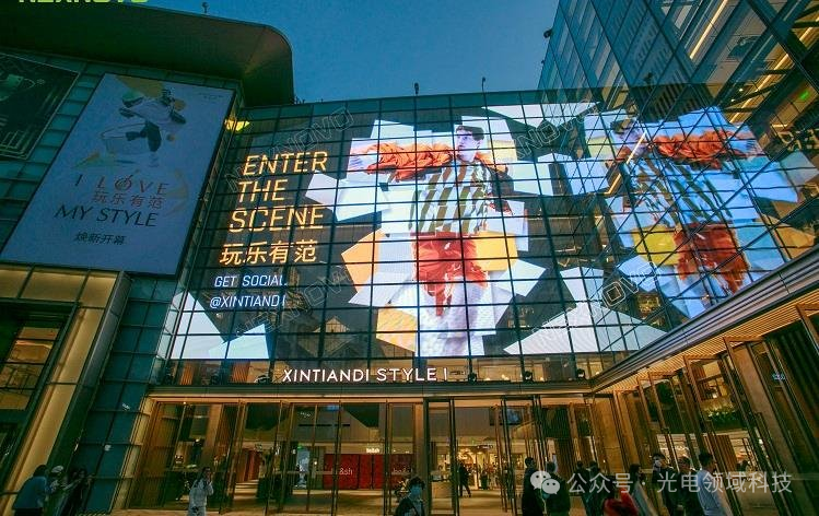 一文看懂 LED 全息屏:特点、优点、原理与局限性(图8)