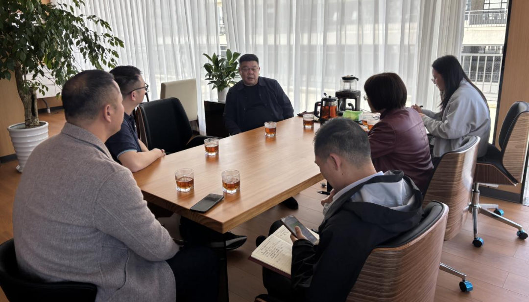 政企联动谋发展 共绘听力健康新蓝图 —— 永丰县商务局、县贸促会等一行莅临江西聆康参观考察(图1)