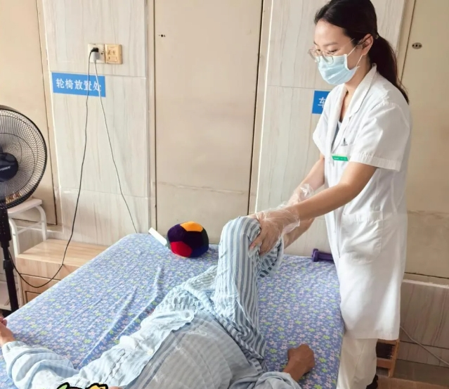 康复仪怎么升级康复医学科改造升级，增设14张床位、调整训练大厅……_https://www.jmylbn.com_新闻资讯_第7张