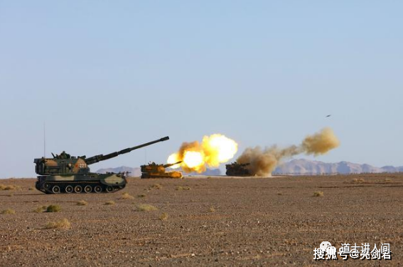 外号战神之眼的无人机，使用激光制导，几十公里外也能一剑封喉_炮弹的图5