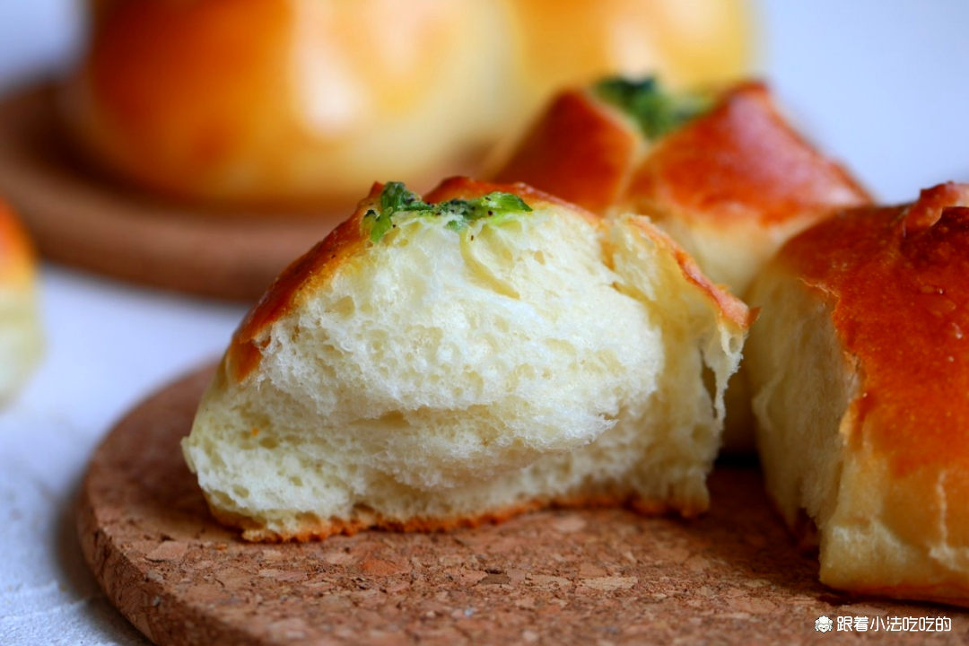 团个圈圈就能烤 适合面包新手的咸面包 跟着小法吃吃的 微信公众号文章 微小领
