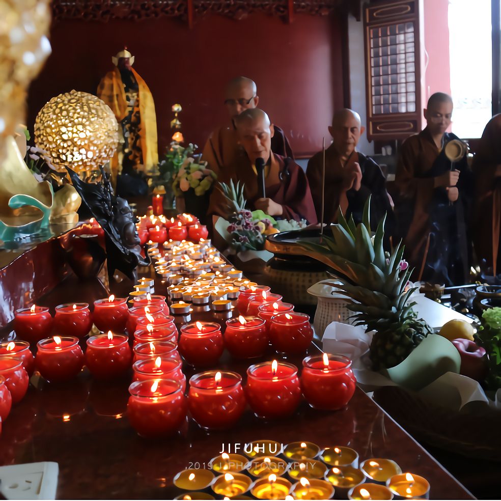 ������ڣ������۹��ƹ��ޣ���Բ����