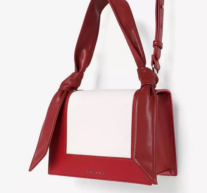 gg是什么牌子的包包_包包牌子gd_牌子包包是不是比较轻